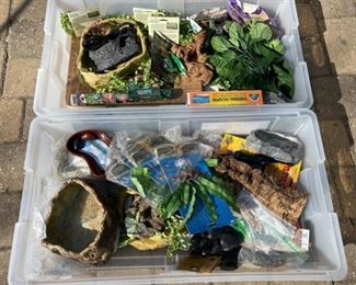 $50.00................2 Tubs of Reptile water/food dishes, warming rocks and more, many brand new (B594)