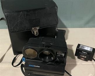 $25.00...................Sonar One Step Polaroid Camera (B626)