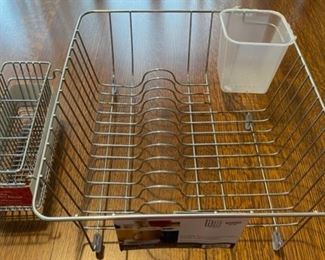 $6.00.................New In Sink Dish Rack (B687)