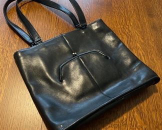 $50.00................Vintage Coach Tote (B789)