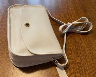 $50.00......................Coach Purse like new (B787)