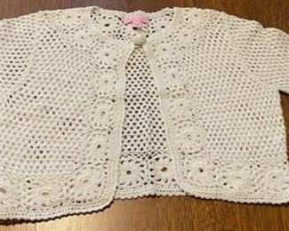 $16.00...................Lilly Pulitzer Cropped Sweater size Small (B751)