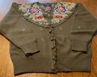 CLEARANCE !  $4.00 NOW, WAS  $14.00.............Herman Geist Hand Embroidered Wool Sweater size Medium (B750)