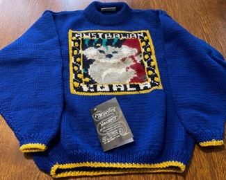 $25.00..............Hand Knit Australia Ruth Fitzpatrick Small (B743)