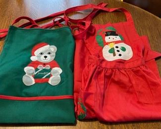 $16.00............................2 Christmas Aprons (B849)