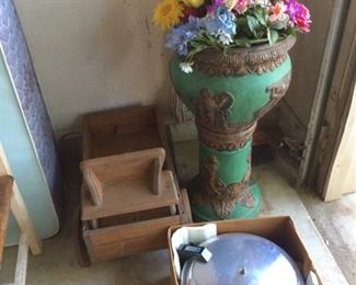 large outdoor vase, wooden wagon decor