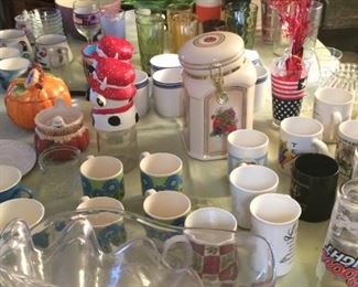 Glassware, bowls, mugs, containers