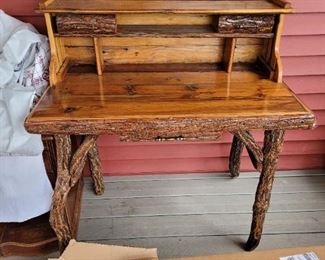 Wood desk. .. ( nice)