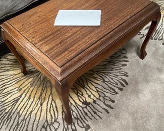 Coffee table made from a Victrola top. Lovely!