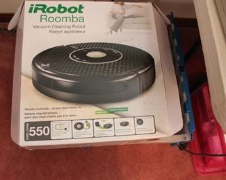 iROBOT by ROOMBA