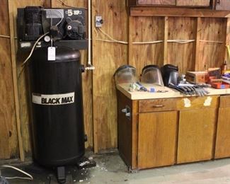 BLACK MAX 5 HP WITH 80 GALLON TANK