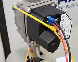 NEW (out of box, but still on delivery pallet) Modine Industrial Heater