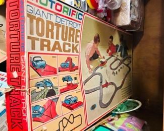 Vintage Giant Detroit Torture Track.  Non electric. 