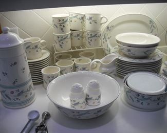 Pfaltzgraff - extensive collection!