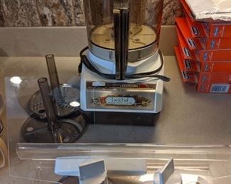 Sunbeam food processor with tool caddy and recipe bookstand