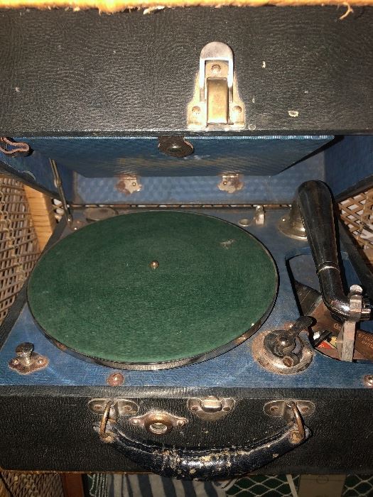 Vintage Crank Turntable NICE 