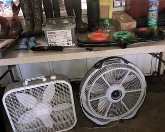 Four fans! Many other items 