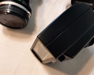 Olympus T-32 Flash