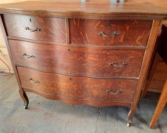 Tiger Oak Antique Dresser 