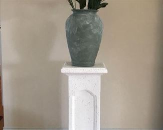 Pedestal and Vase Set
