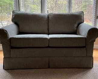 Love seat