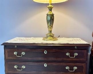( 2 ) - 4 drawer Councill night stands w/ ( 2 ) brass stiffel table lamps