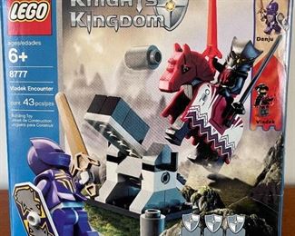 Legos Knights Kingdom 
8777
Vladek Encounter