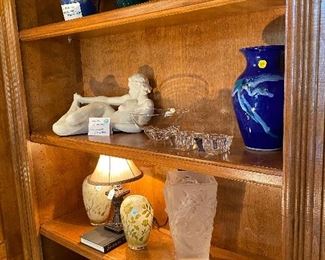 Lalique, Costa Boda, Phoenix Consolidated Glass, Wedgwood Dragon Vase, Rosenthal Netter...
