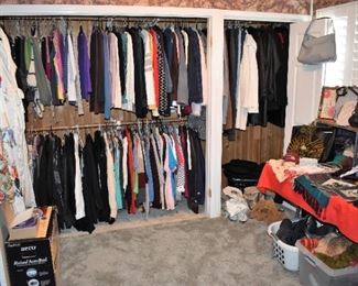 Clothing/Purse Room Overview