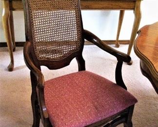 5 Nice Dining Chairs