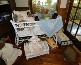 Wicker Crib