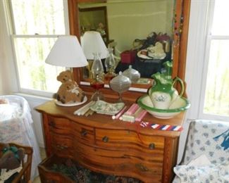 Antique Victorian Serpentine Dresser & Mirror