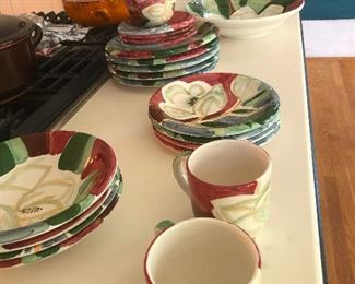 festive microwave-safe crockery you need this