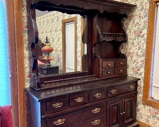 Dresser 