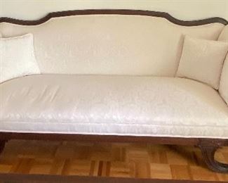 44- $295 Duncan Phyffe Mahogany sofa setee 74”L x 29”H x 29”D 