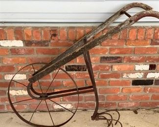 ANTIQUE PUSH CULTIVATOR 