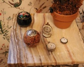 Miniature clocks