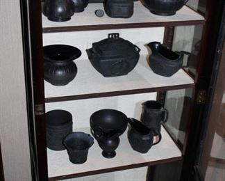 Collection Wedgwood basalt pieces