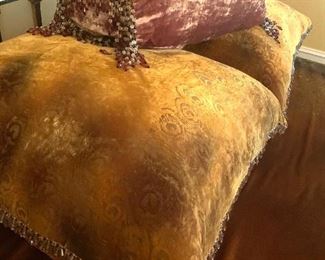 luxurious velvet bedding with glass bead trim