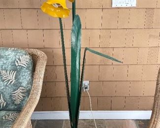 5 ft tulip floor lamp