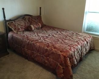 Full pedestal bed with mattress & box springs 