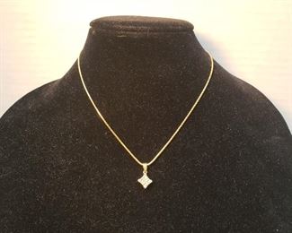 1TCW Diamond 14k Gold pendant and necklace 16” with appraisal 5.8g $1550