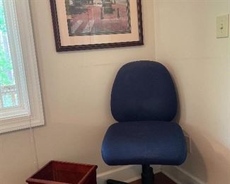 Office chair & wastebasket