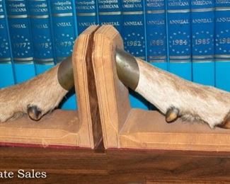 HOOF Bookends