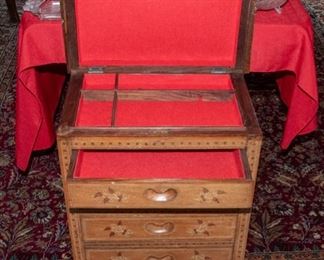 Four drawer Chest