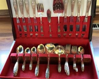 Harmony House silver plate flatware in case