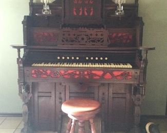 Victorian pump organ