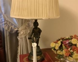 Cherub base lamp