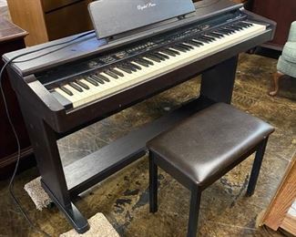 KAWAI KSP10 Digital Piano with Stool (88 Keys) with  Foot Pedals and Stool, in great working condition.
Measurements: Height 36", Length 55", Depth 19"