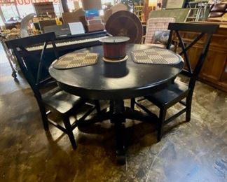 (c.1990's) Solid Wooden Round Black Pedestal Table with 2 Matching Chairs 